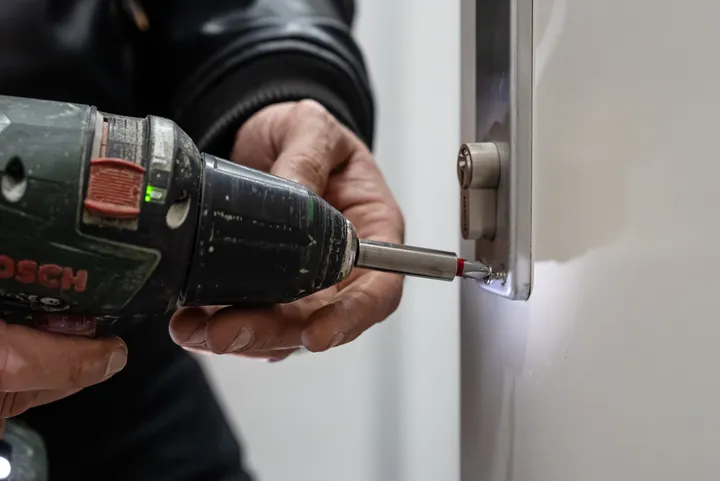 Sicherheitszylinder als Ratgeberbild für Schlosswechsel in Wien